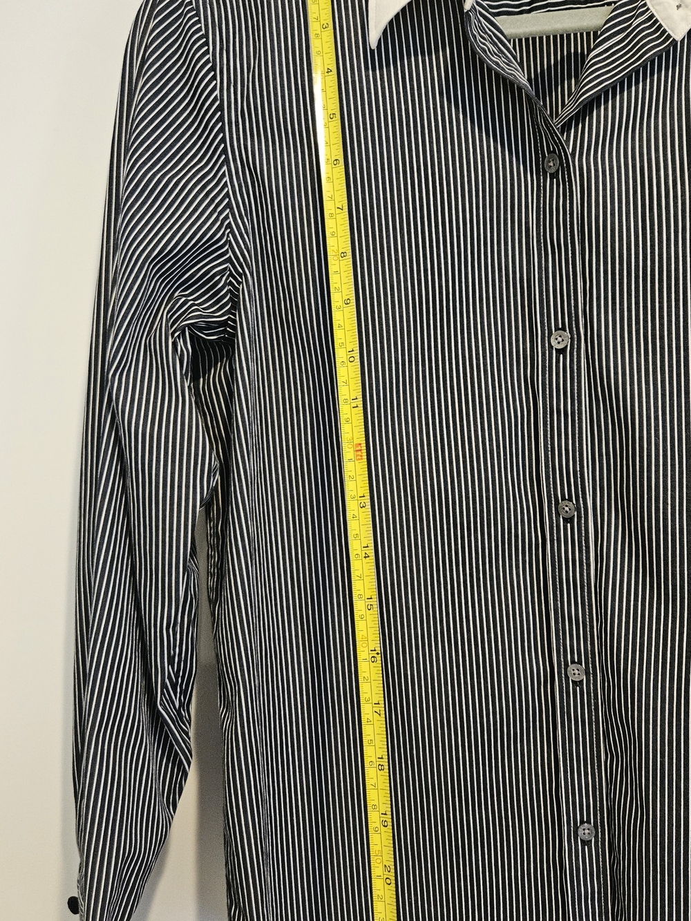 Lauren Ralph Lauren Women’s Black Pinstriped Dress Shirt with White Collar - Picture 8 of 9